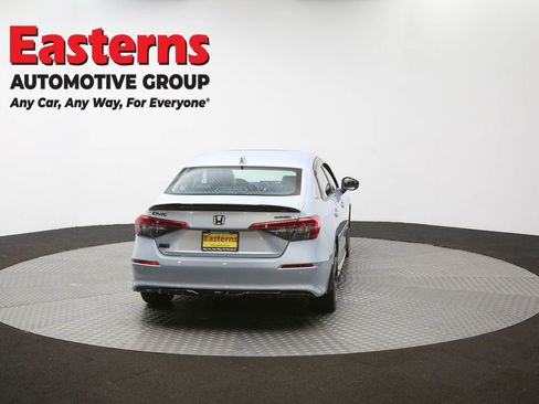 Used 2022 Honda Civic Touring image 36