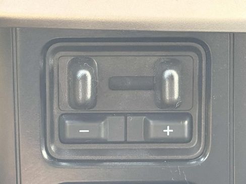 Used 2025 Ford F250 XLT AWD/4WD image 22