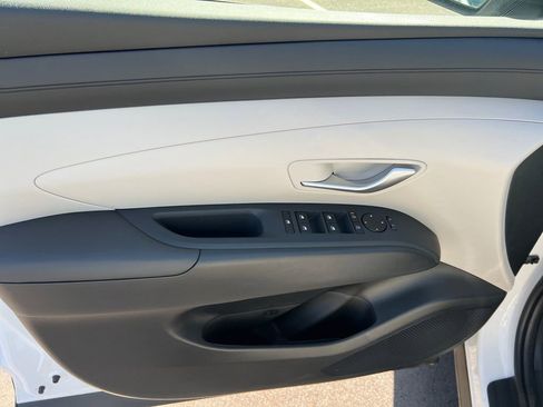 New 2026 Hyundai Tucson SEL image 12