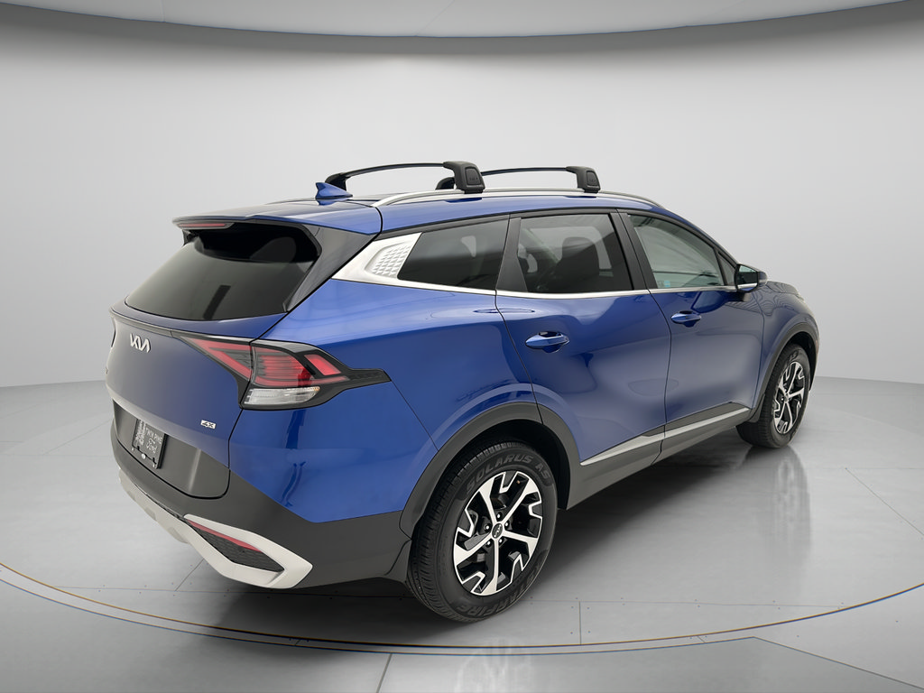 Used 2024 Kia Sportage EX AWD/4WD image 5