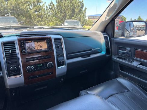 Used 2009 Dodge Ram 1500 Truck Laramie AWD/4WD image 18