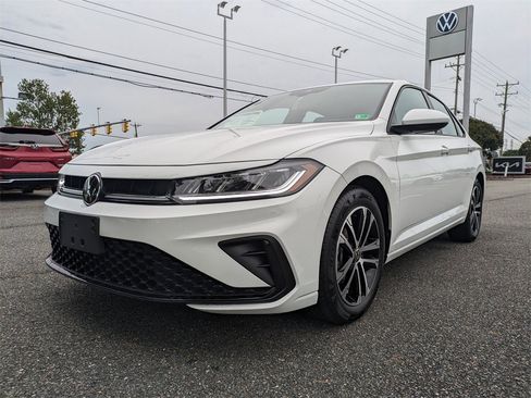 New 2026 Volkswagen Jetta Sport image 8