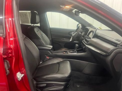 Used 2025 Jeep Compass Trailhawk AWD/4WD image 11