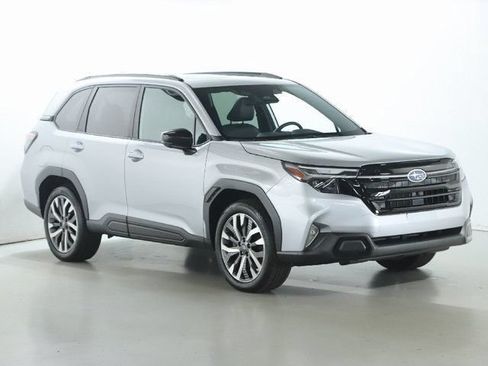 Used 2026 Subaru Forester Touring AWD/4WD image 9