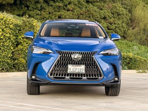 Used 2024 Lexus NX 450h+ AWD w/ Luxury Package image 4