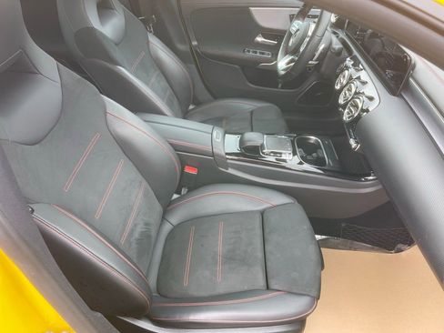 Used 2020 Mercedes-Benz CLA 250 4MATIC image 22