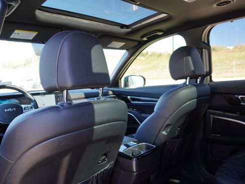 Used 2023 Kia Telluride SX X-Line image 30