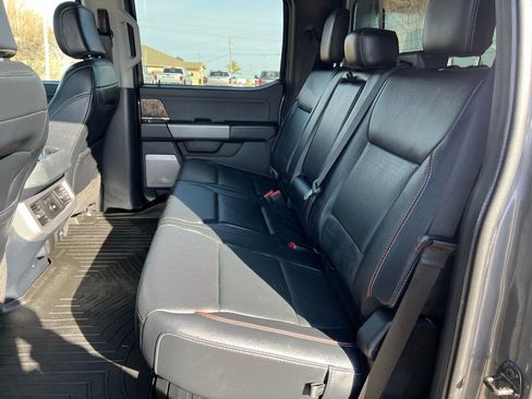 Used 2023 Ford F250 Lariat w/ Chrome Package image 23