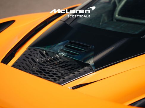 Used 2024 McLaren 750S RWD image 25
