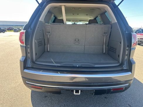 Used 2014 GMC Acadia SLE image 20