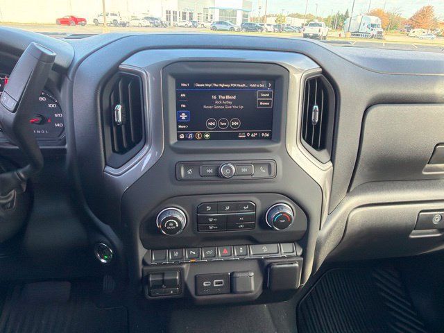New 2026 Chevrolet Silverado 2500 Custom w/ Custom Value Package AWD/4WD image 15