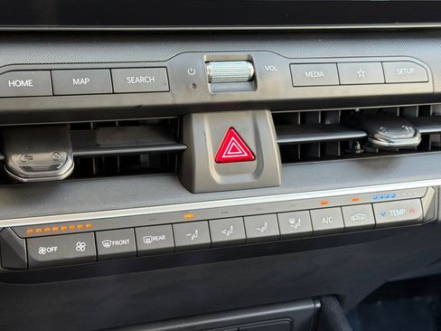 New 2026 Kia K4 FWD image 16