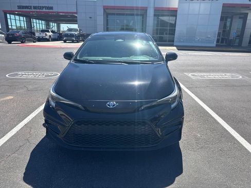 Used 2023 Toyota Corolla SE w/ Carpet Mat Package (TMS) FWD image 8