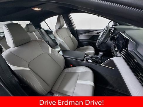 Certified 2026 Toyota Camry SE FWD image 24
