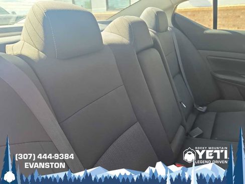 Used 2021 Nissan Altima 2.5 SV FWD image 12