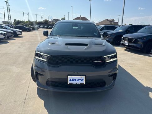 Used 2023 Dodge Durango R/T w/ Tow 'N Go Package AWD/4WD image 2