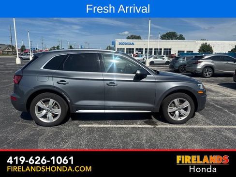Used 2018 Audi Q5 2.0T Premium Plus w/ Premium Plus Package AWD/4WD image 6