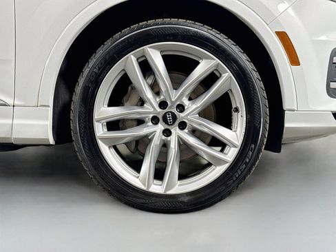 Used 2018 Audi Q7 3.0T Prestige w/ Prestige Package AWD/4WD image 50