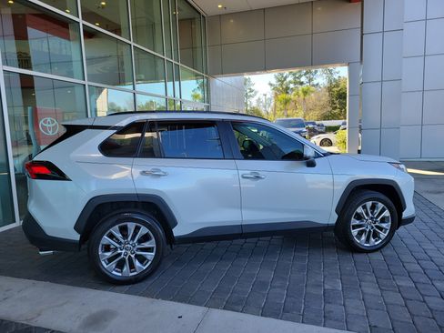 Used 2023 Toyota RAV4 Limited image 7