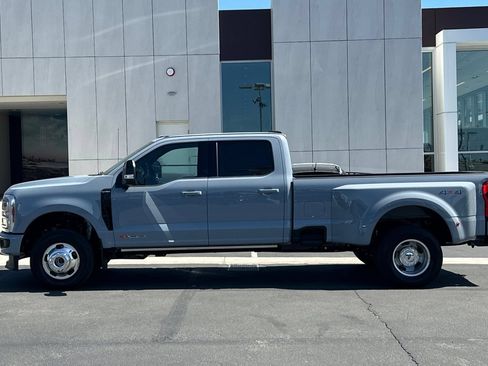 New 2026 Ford F350 Platinum AWD/4WD image 6