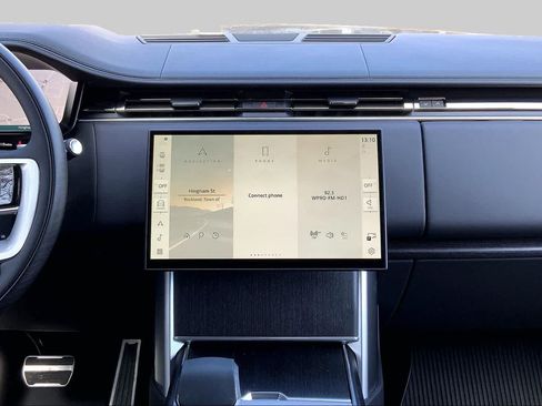New 2026 Land Rover Range Rover SE AWD/4WD image 7