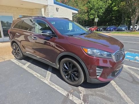 Used 2020 Kia Sorento S FWD image 4