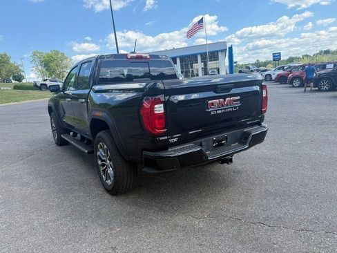 Used 2023 GMC Canyon Denali AWD/4WD image 5