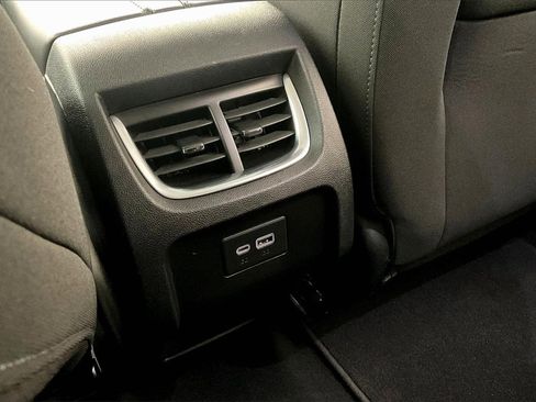 Used 2020 Chevrolet Blazer LT image 33