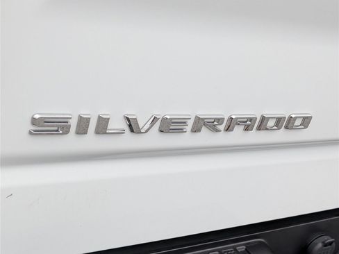 Used 2023 Chevrolet Silverado 1500 LT Trail Boss AWD/4WD image 9