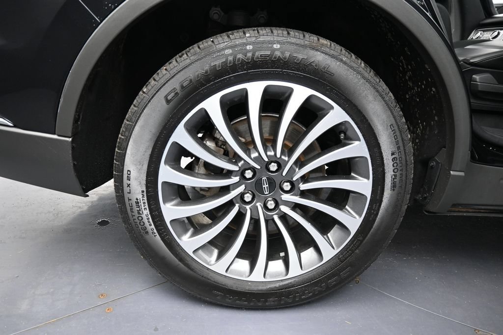 Used 2022 Lincoln Aviator AWD w/ Premium Package image 36