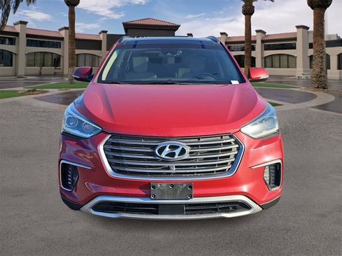 Used 2017 Hyundai Santa Fe Limited image 3