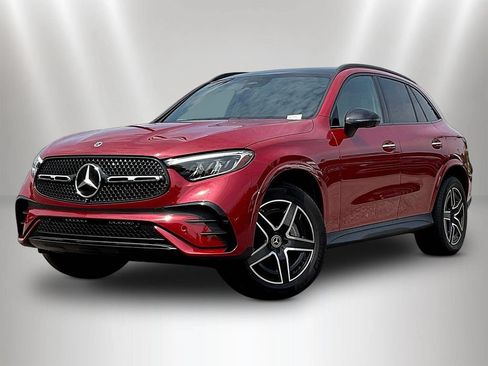 Used 2026 Mercedes-Benz GLC 300 4MATIC image 3
