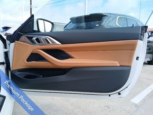 Used 2025 BMW 430i Convertible w/ Premium Package RWD image 7