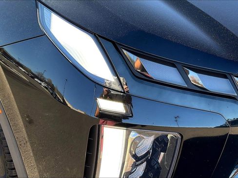 Used 2023 Hyundai Palisade Limited w/ Cargo Package image 33