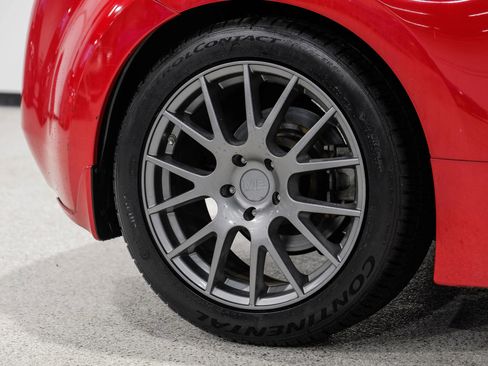 Used 2011 Nissan 370Z Coupe image 43