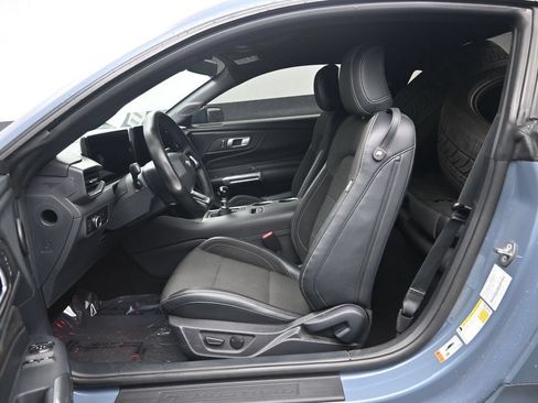 Used 2024 Ford Mustang GT RWD image 25