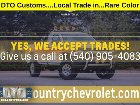 Used 2022 Jeep Wrangler Unlimited Sahara w/ Cold Weather Group AWD/4WD image 8