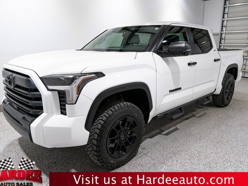 Used 2024 Toyota Tundra SR5 w/ SR5 Convenience Package AWD/4WD image 2