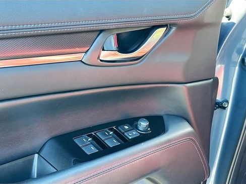 Used 2023 MAZDA CX-5 Carbon Edition image 17