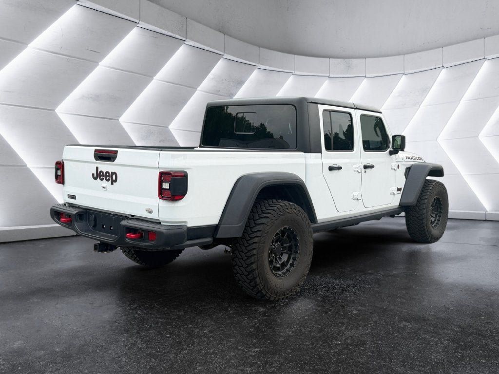 Used 2024 Jeep Gladiator Rubicon w/ Convenience Group AWD/4WD image 6