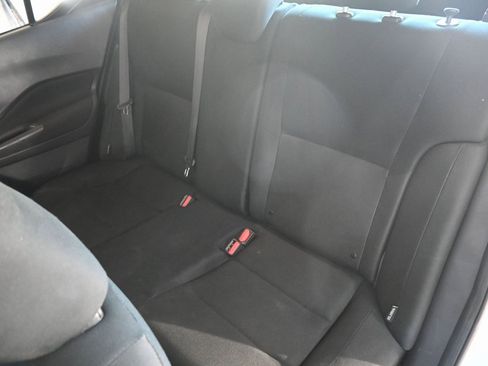 Used 2024 Nissan Kicks S image 6