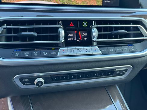 Used 2023 BMW X5 M50i w/ Executive Package AWD/4WD image 14