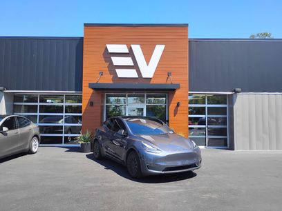 Used 2021 Tesla Model Y Long Range