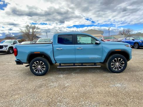 New 2026 GMC Canyon Denali image 6