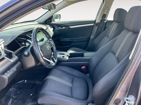 Used 2021 Honda Civic EX image 9
