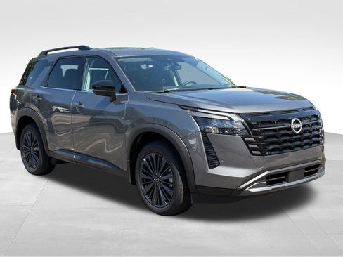 New 2026 Nissan Pathfinder SL AWD/4WD image 8