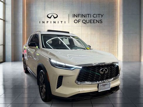 Used 2024 INFINITI QX60 Luxe w/ Vision Package AWD/4WD image 1