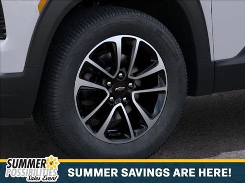 New 2026 Chevrolet TrailBlazer LT w/ Convenience Package FWD image 9