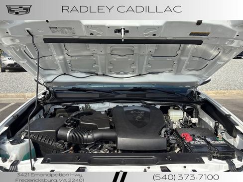 Used 2022 Toyota Tacoma TRD Off-Road image 24