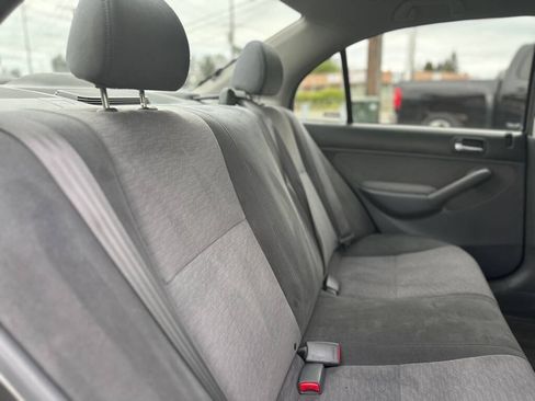 Used 2005 Honda Civic Hybrid Sedan image 21